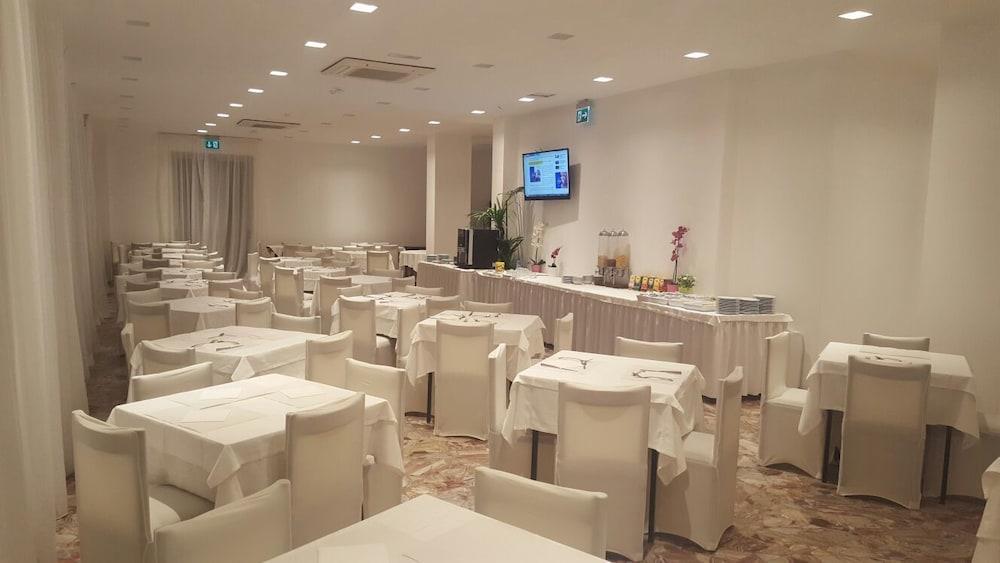 Hotel Hb Orchidea Blu Rimini