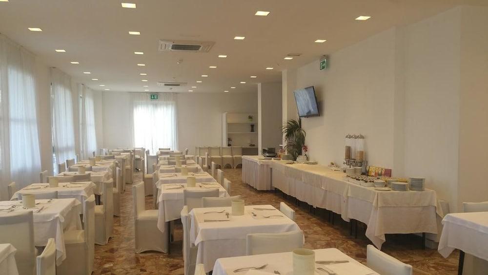 Hotel Hb Orchidea Blu 3*